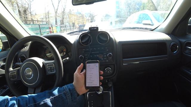 Jeep Uconnect Phone подключение телефона по bluetooth смотреть онлайн