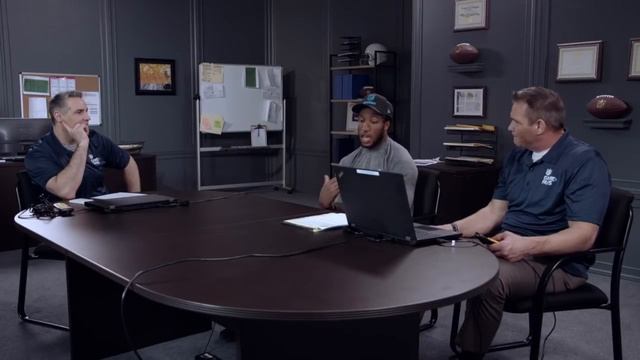 Marlon Humphrey Breaks Down Man to Man Coverage, Interceptions, & More! | NFL Film Session смотреть онлайн