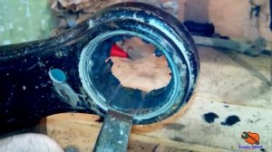 Замена сайлентблока левого рычага TOYOTA/ Замена задних сайлентблоков