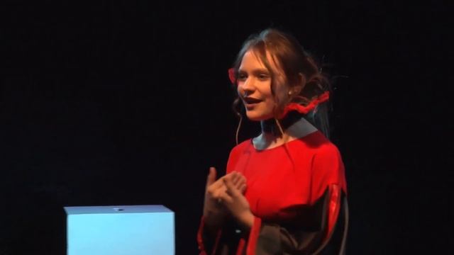Спектакль Любовь к трем апельсинам смотреть онлайн