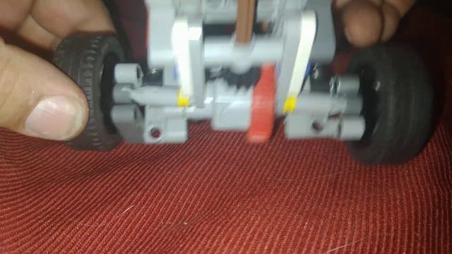 Lego Technic Porsche 959 rear suspension смотреть онлайн