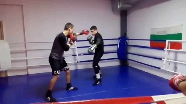 Vinkel Boxing Club Bulgaria - sparring смотреть онлайн
