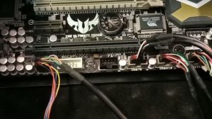 Компьютер циклически включается выключается. Простой ремонт.