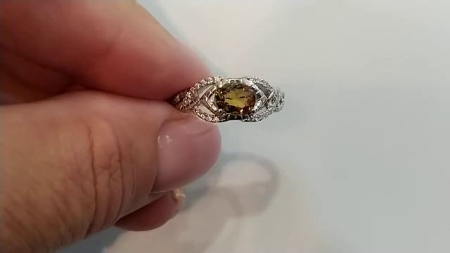 Кольцо с натуральным Greenish Yellow хром турмалином 0.78 ct Размер 18 Серебро 925 смотреть онлайн