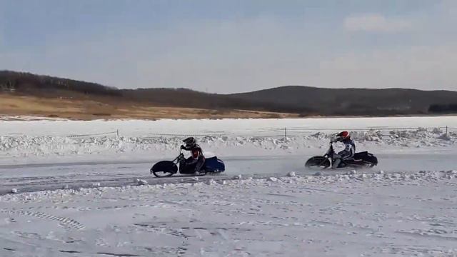 Мотогонки на льду с Хороль 17.02.2018 - 3 смотреть онлайн