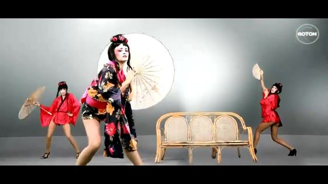 Antonia Shake It Mamma Official Video смотреть онлайн
