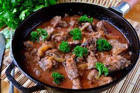 Как вкусно потушить мясо.