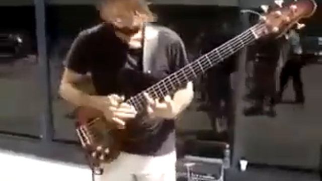 5현 베이스 버스킹 смотреть онлайн