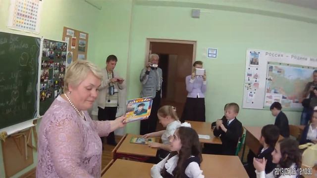 Поздравления классной руководительницы 4 "В" класса смотреть онлайн