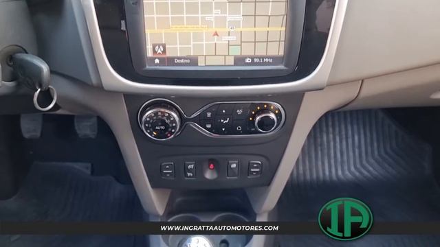 RENAULT LOGAN 1.6 16V PRIVILEGE - GNC - 2015 - 91.000 KM смотреть онлайн