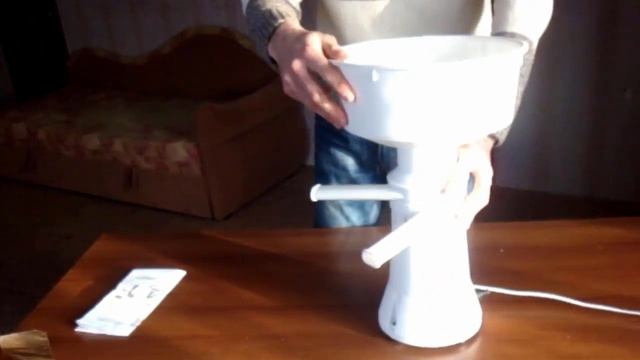 6. Сепаратор для молока электрический ЭСБ-02. Видеообзор. Как сделать сливки в домашних условиях? смотреть онлайн