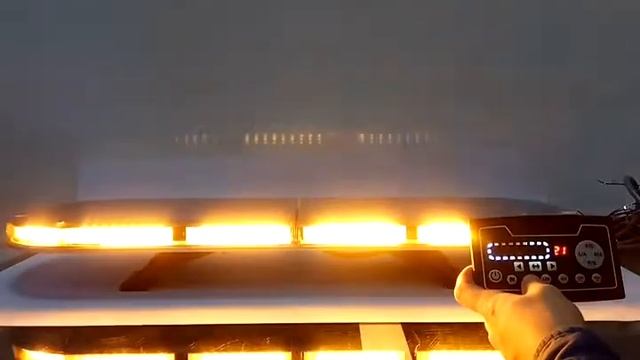 E501A Балка проблесковая светодиодная 12-24V, 852/1172mm. смотреть онлайн