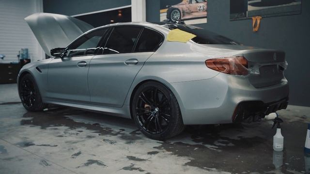 BMW M5 блогера MTi | Полная оклейка в бронь! смотреть онлайн