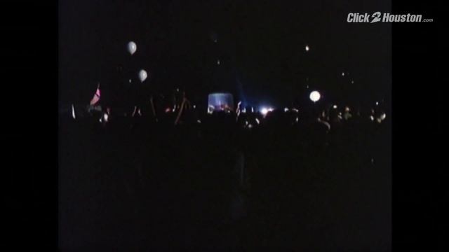 The world watches Apollo 11 moon landing смотреть онлайн