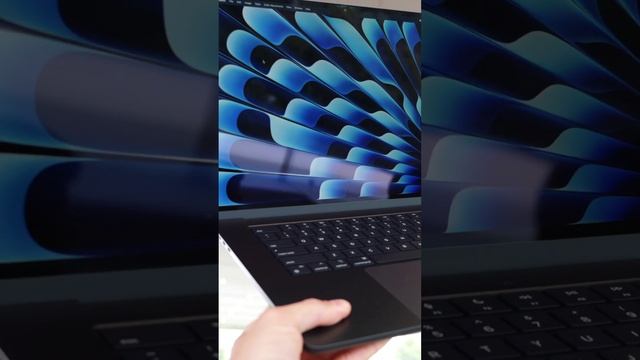 NEW 15" MacBook Air Hands On and First Look! смотреть онлайн