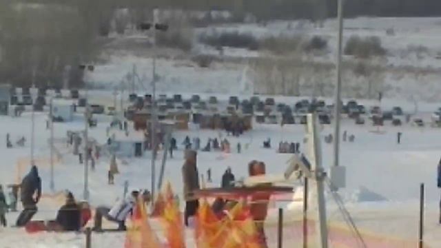 Горнолыжка "Гребени" г. Оренбург ч. 1 смотреть онлайн
