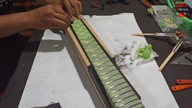 LEVELING FRET ‼️ IBANEZ GIO N427 смотреть онлайн