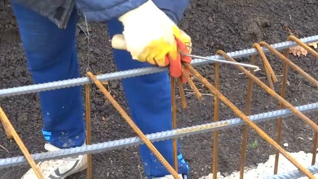 9 Заливка бетона литер1 подъезд2 26.10.2017г. смотреть онлайн