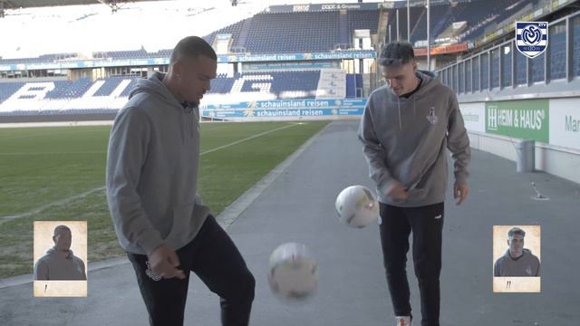 CHINE EKENE vs. NIKI KÖLLE | Ja. Nein. Oder doch nicht? | ZebraTV | 18.11.2022 смотреть онлайн