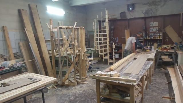 как согнуть дерево, гнем перила, винтовая лестница часть3 смотреть онлайн