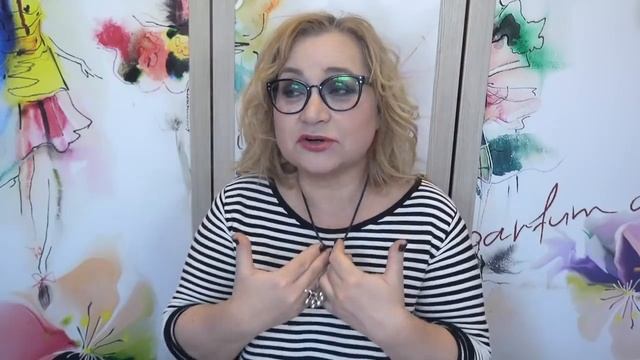 Мастхевы моды и стиля. Так ли хороши? Базовый гардероб и индивидуальность. смотреть онлайн