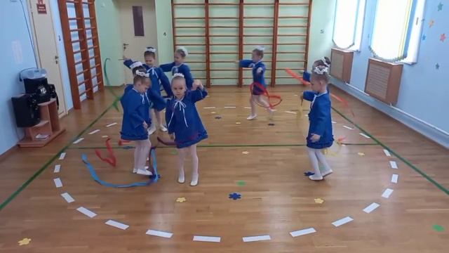 "Таланты нового поколения-2022", ритмико-хореографическая композиция "Беларусь синеокая". смотреть онлайн