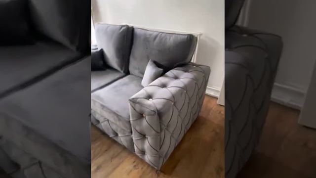 3+2 Grey Milton Fullback + Diamonds смотреть онлайн