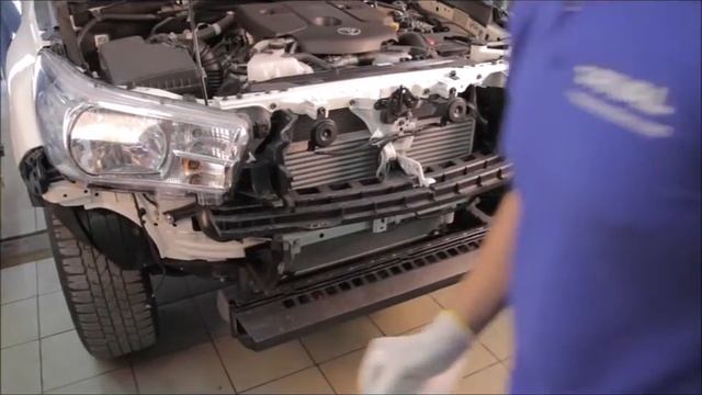 Установка переднего бампера на Hilux Часть 1 смотреть онлайн