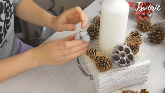 Christmas composition with a candle / Новогодняя композиция со свечой / DIY TSVORIC смотреть онлайн