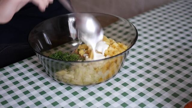 Пироги с кабачками и грибами