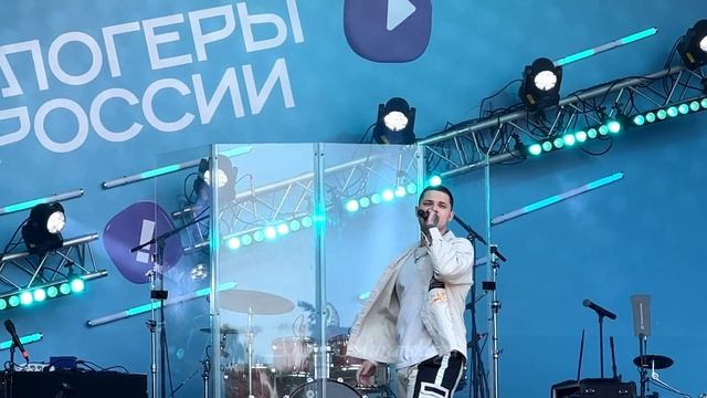 CARAPACEE? СИНИЕ ТАНЦЫ ???. "БЛОГЕРЫ РОССИИ 2023" ФЕСТИВАЛЬ В СПБ смотреть онлайн