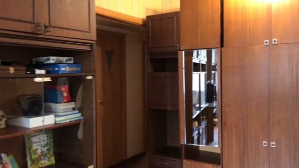 Typical Russian Apartment Tour | My Not-Perfect Minimalist Apartment