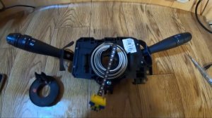 Восстанавливаем шлейф подушки безопасности.