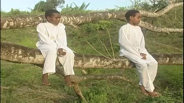 Best Of Bongo White Maria Movie Trailer 2017 смотреть онлайн