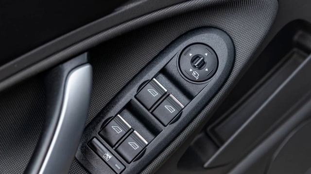 4K Ford Kuga 4x4 Titanium 2.0 TDCI 140 KM смотреть онлайн