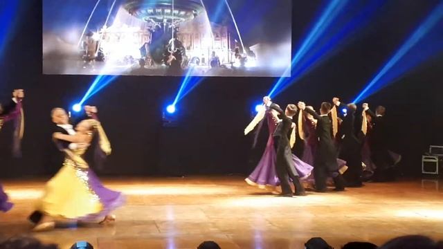 Формейшен Стандарт смотреть онлайн