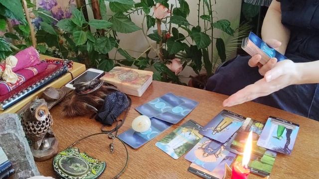 ТАРО - почему не приходит любимый и стоит ли ждать смотреть онлайн