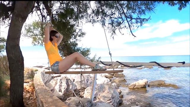 Такая женщина встречается не часто смотреть онлайн