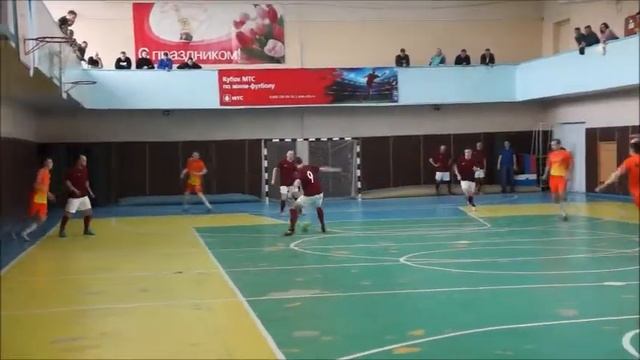 Футболисты из поселка Солнечный сотворили сенсацию на Кубке МТС в Комсомольске смотреть онлайн