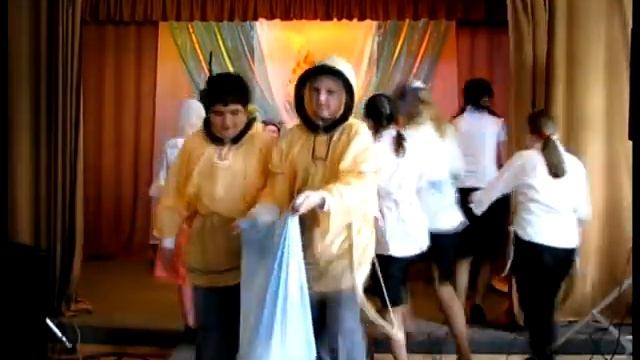 "Новая сказка про Красную Шапочку и ее друзей" смотреть онлайн