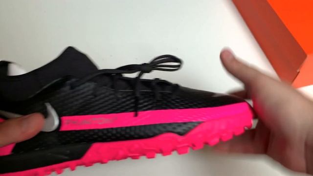 Nike Phantom GT Academy DF TF смотреть онлайн