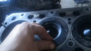 Трактор New Holland TD 5.110 демонтирую двигатель