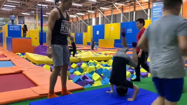 Секция Акробатика на Батутах в Сочи и Адлере смотреть онлайн