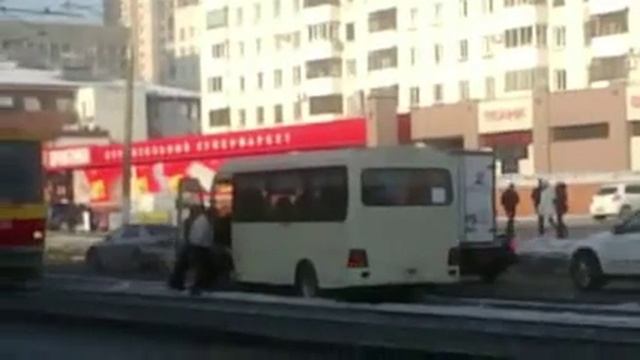 Маршрутка на рельсах. Барнаул смотреть онлайн