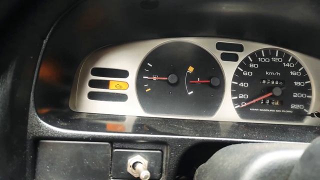 Extracción de códigos de avería Nissan B13. 2011 sin escáner. смотреть онлайн
