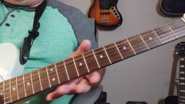 Learn 'Emotions' by Mariah Carey on Guitar: Uncover the Secret Chords