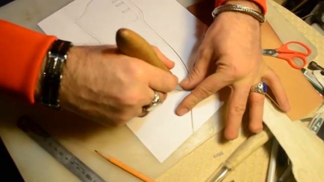 Видео-урок по изготовлению ножен скандинавского типа от Мусы Альмова. смотреть онлайн