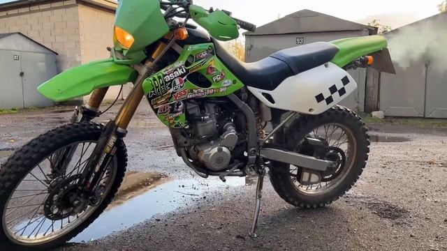 Kawasaki KLX 250 смотреть онлайн