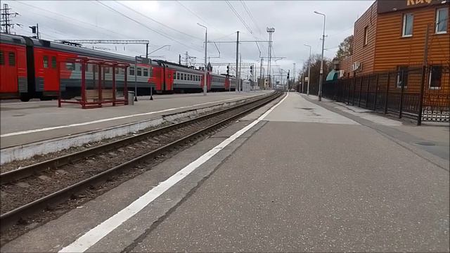 ЭД4М-0295 сообщением "Рязань 2-Москва(Казанский вокзал)", отправляется со станции Рязань 2. смотреть онлайн