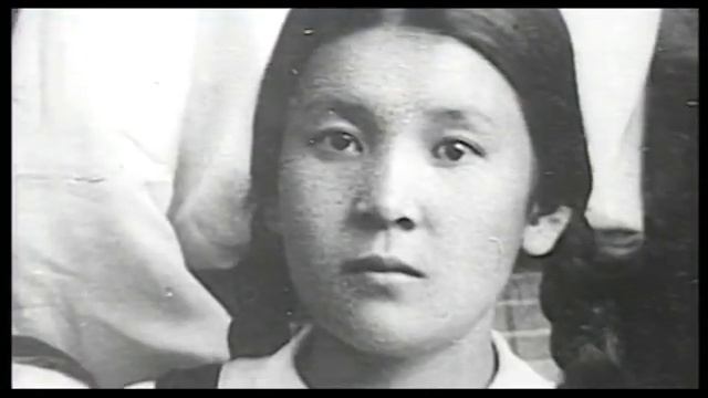 «Славные дочери Востока». О жизни героев Советского Союза Маншук Маметовой и Алие Молдагуловой смотреть онлайн